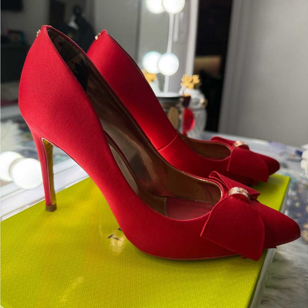 Ted Baker Red Bow Holiday Heels